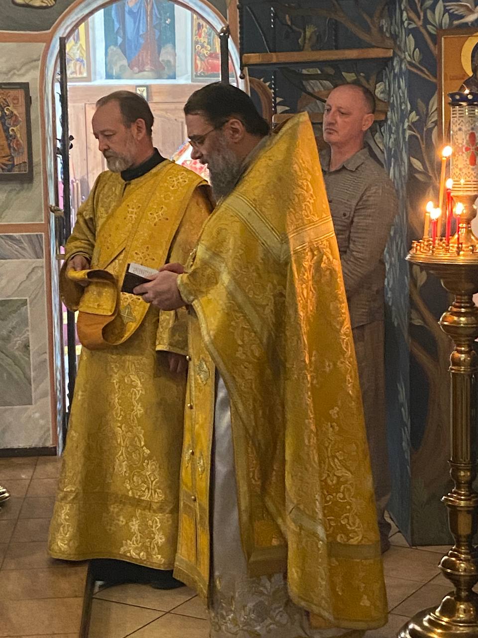 Литургия в праздник св. Николая чудотворца